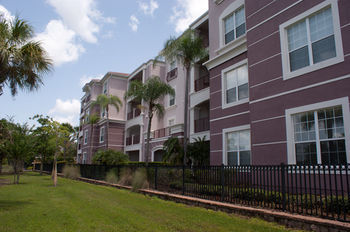 Alamo Vacation Townhomes Apartment *